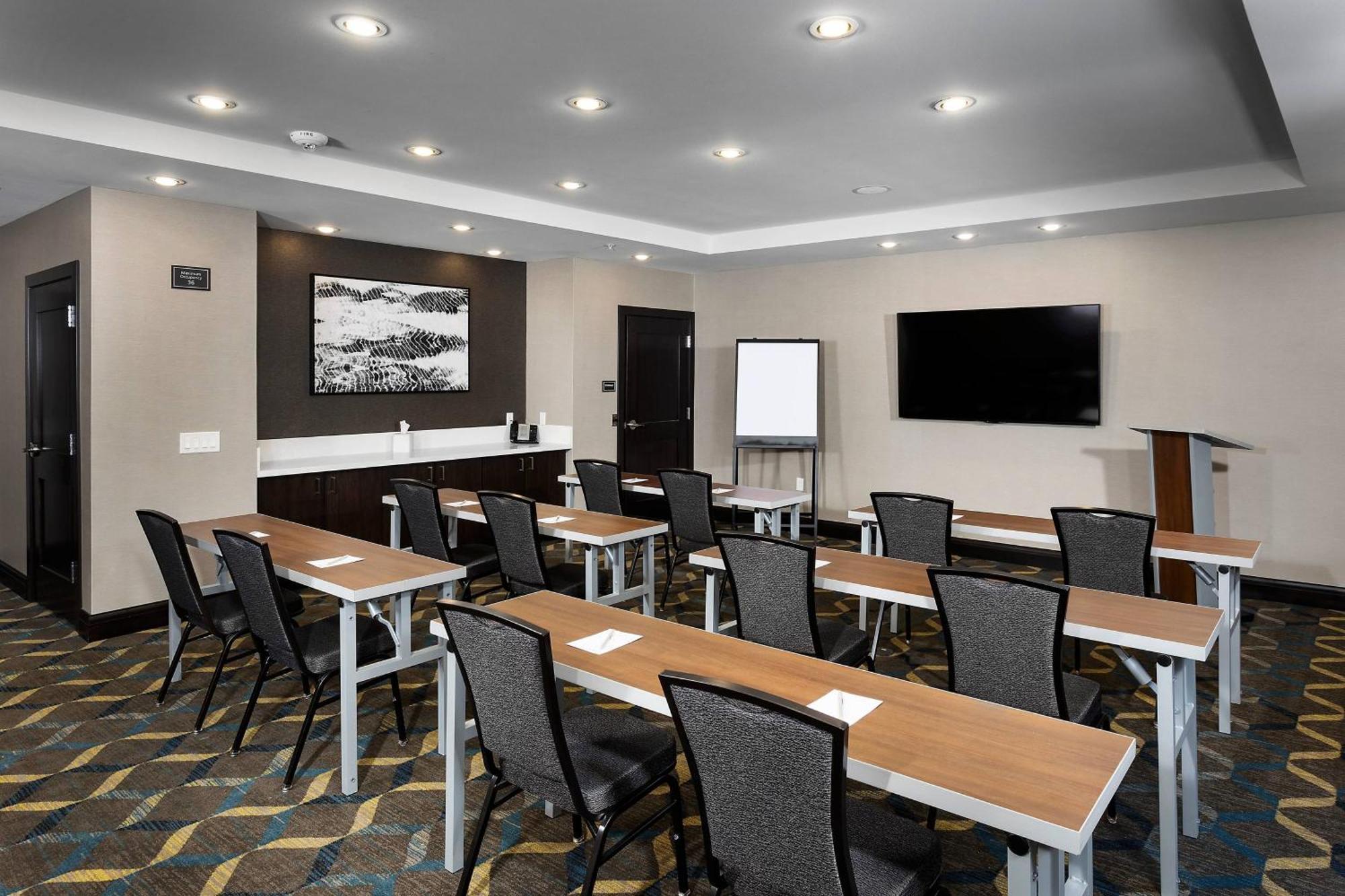 Residence Inn By Marriott Milwaukee Brookfield Esterno foto