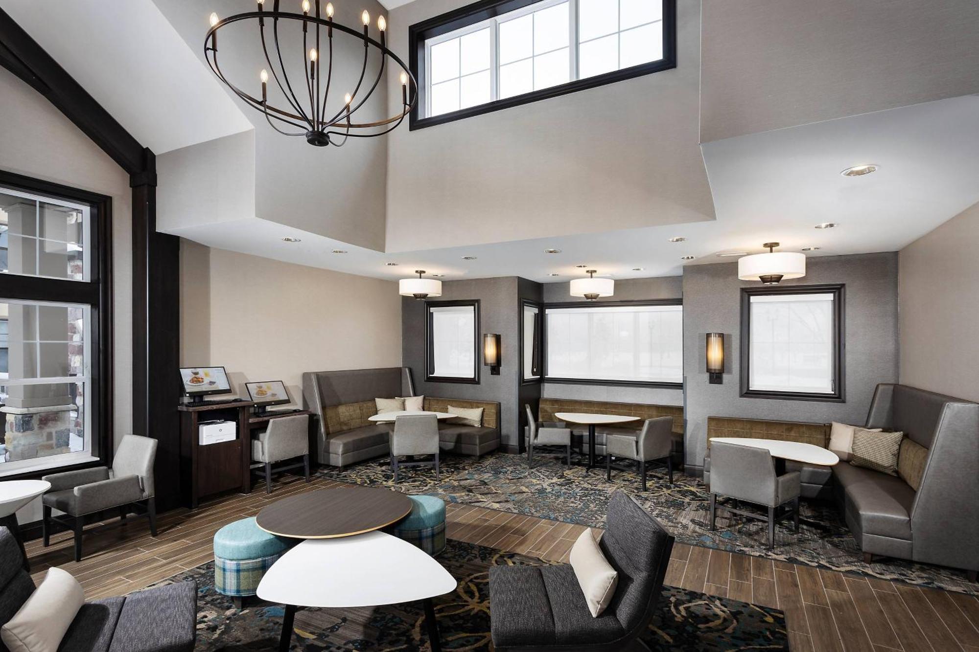 Residence Inn By Marriott Milwaukee Brookfield Esterno foto