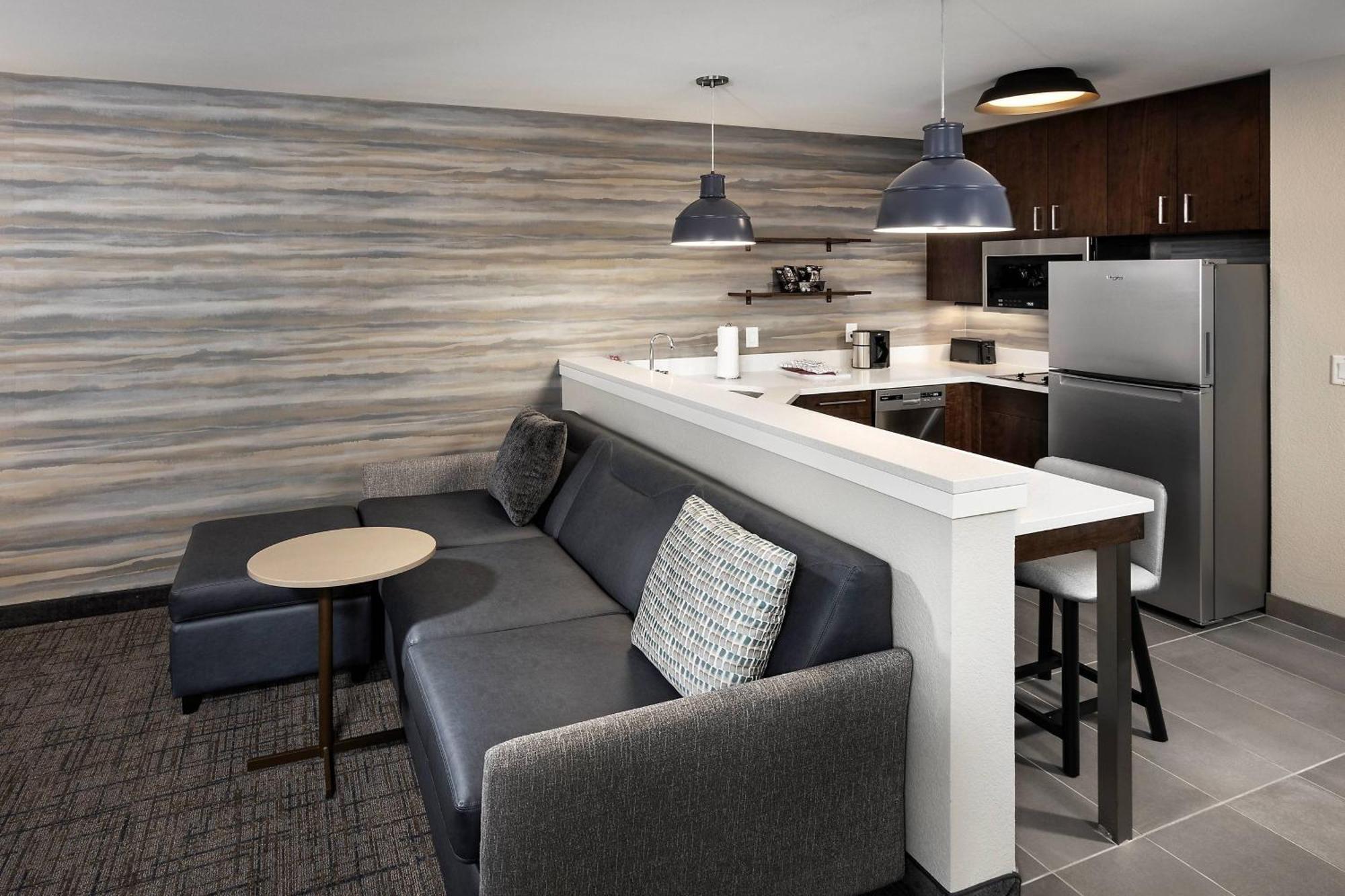 Residence Inn By Marriott Milwaukee Brookfield Esterno foto